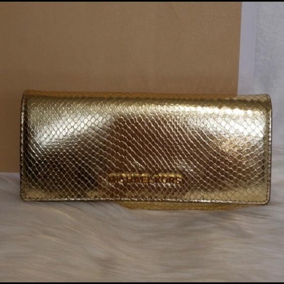 NWT Michael Kors Gold Wallet - Picture 1 of 7